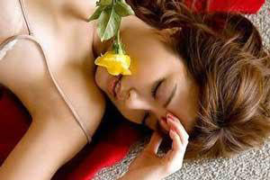 如何让你的胸部更圆润更性感