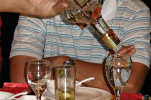 世卫组织报告称酗酒致死率超艾滋病和肺结核