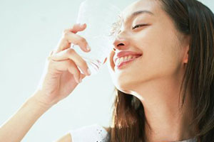 把普通水变神仙水 美容又养颜 