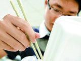 如何鉴别出致癌“毒”筷子