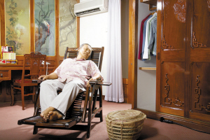 西班牙、美国最新研究表明：老人贪睡易痴呆