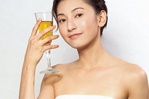 女性喝饮料当心七大危害