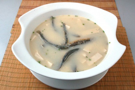 秋天应该多吃一些补气养生的食物