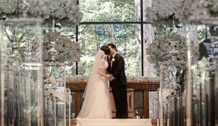 刘晓庆不服老“四婚”礼服依旧美艳