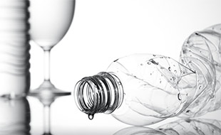 喝瓶装水对身体有哪些危害？