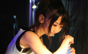 喜欢萝莉的男人就有恋童癖吗?(图)