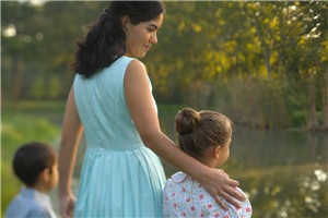 做一个从容优雅的母亲