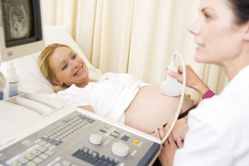 孕早期腰酸 恐是宫外孕引发