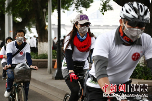 潘高寿：绿色骑行传递健康养肺理念（图）潘高寿：绿色骑行传递健康养肺理念（图）