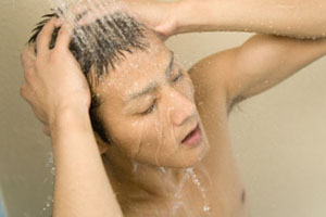 洗澡为什么不能先洗头